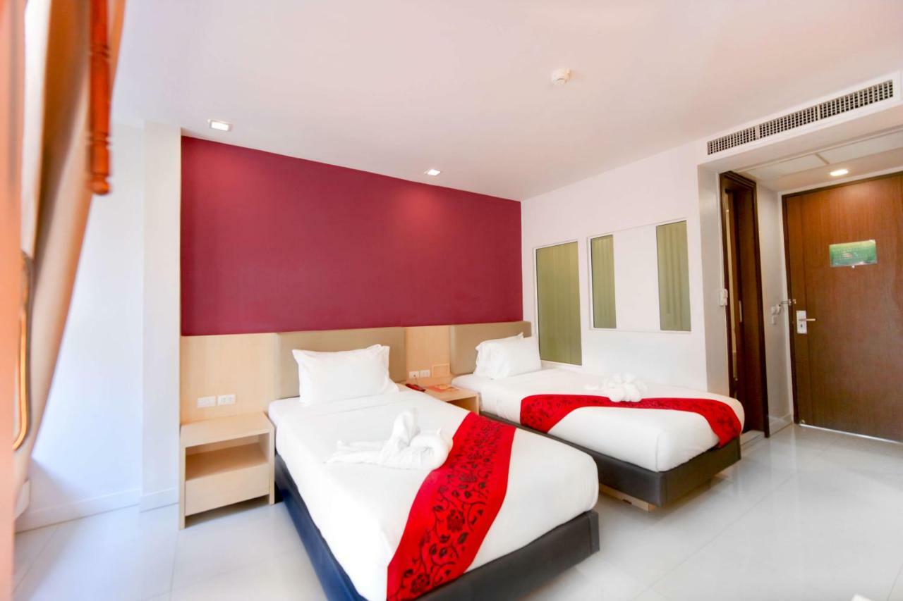 Andatel Grande Patong Phuket Exterior foto
